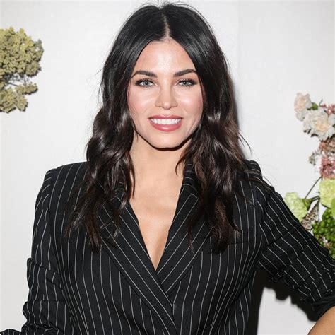 jenna nuda|Jenna Dewan Proudly Poses Nude to Celebrate “Self Love”